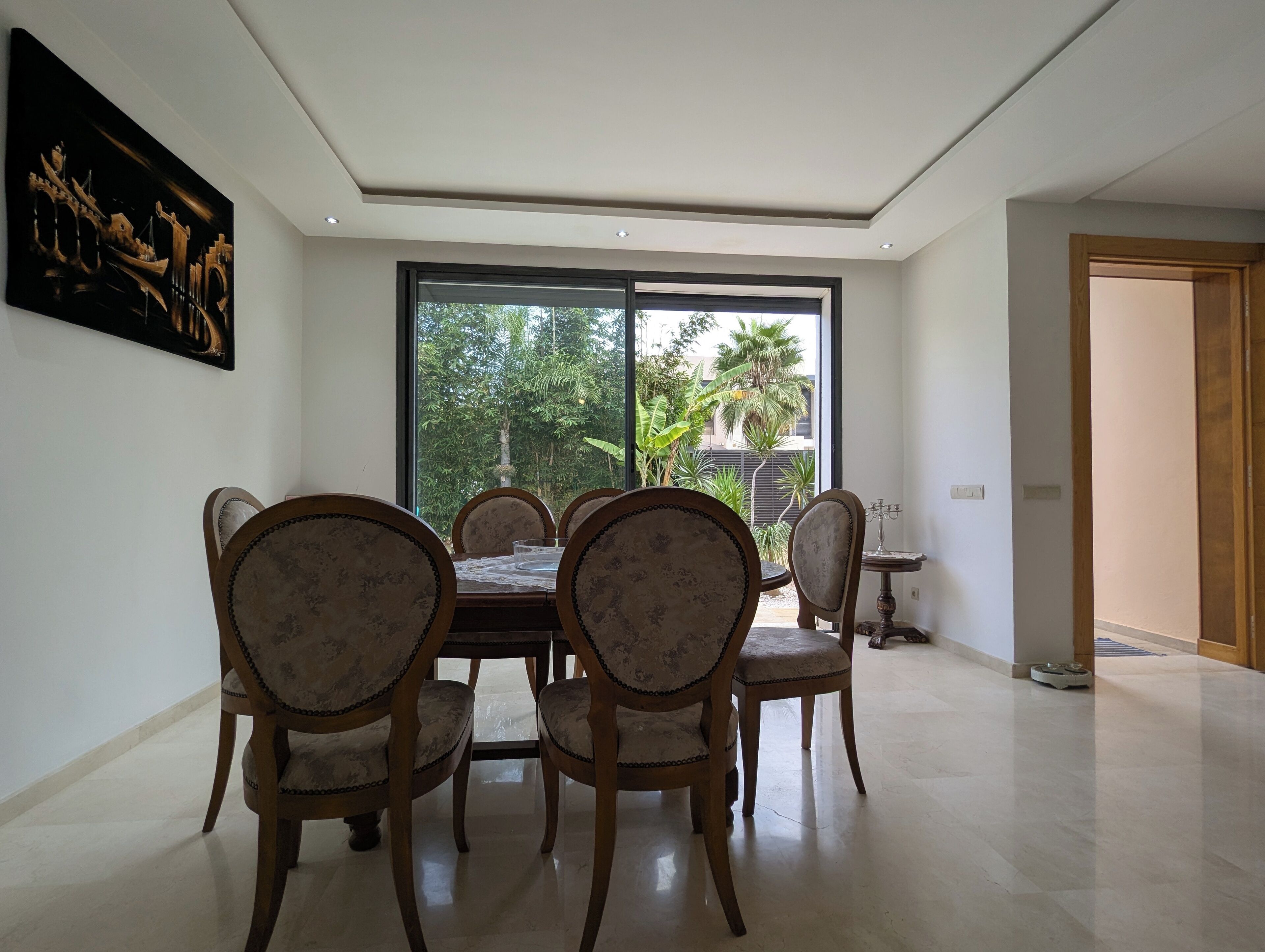 Vila Keluarga, 3 kamar tidur, kolam renang pribadi, pemandangan kebun | Makan di kamar