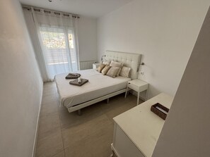 3 soverom og strykejern/-brett