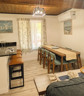 Maison Familiale | Restauration dans la chambre