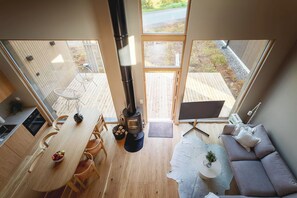 Télévision, cheminée