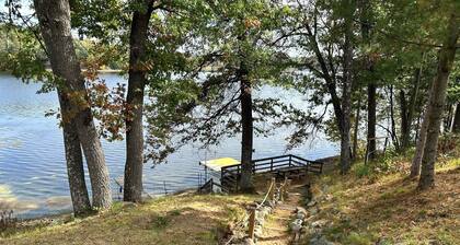 Rustic Lake Nokomis 2BD/1Bath Lakeside Cabin - Cabin #3