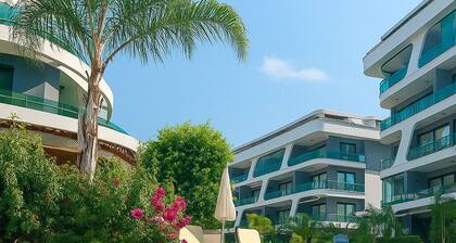 Beautiful with privat garden