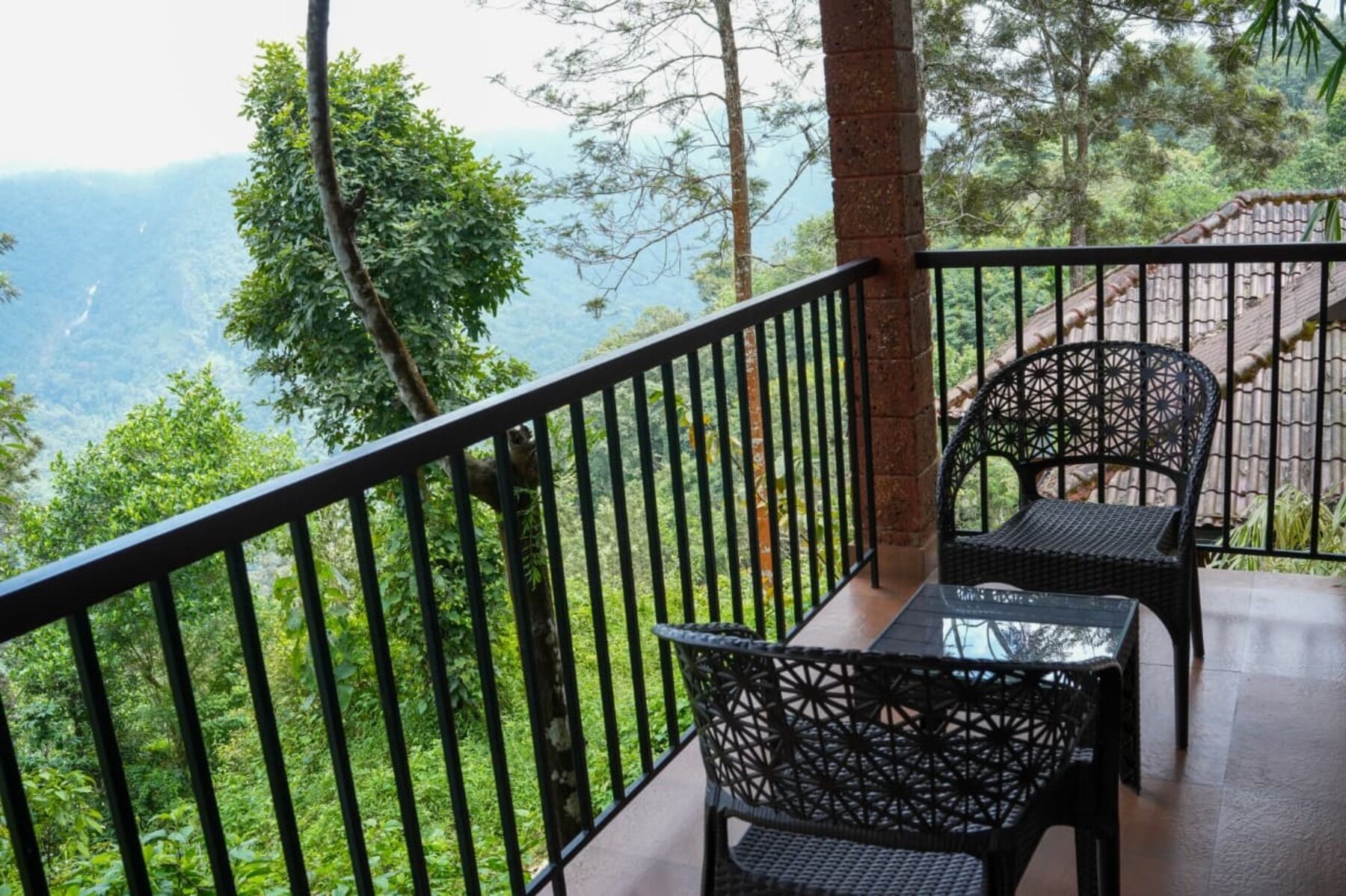 Valley View Cottage With AC | Balcony view
