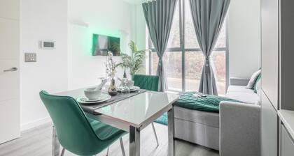 Entire rental unit in Linford Wood