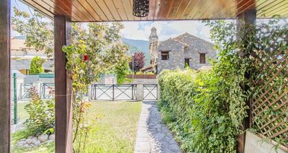 Mountain Escape for Families & Friends in Pyrenees