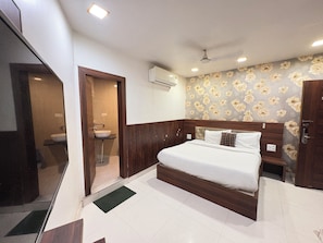 Deluxe Double Room | Free WiFi, bed sheets - Hotel Sacheti Yatri Niwas Ajmer  (Ajmer)