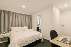 1 bedroom, iron/ironing board, Internet, bed sheets