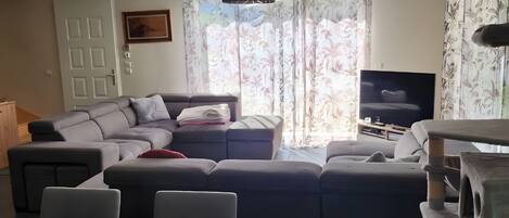 TV, stereo