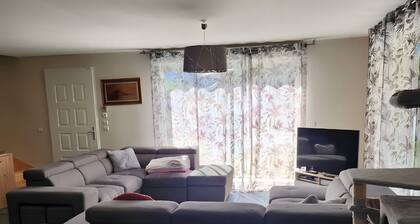 Chalet 'Saint Jean De Maurienne' avec Jardin Privé et Wi-Fi