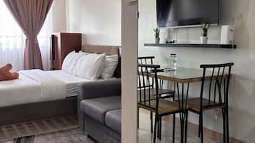 1 chambre, fer et planche Ă  repasser, accĂšs Internet, draps fournis