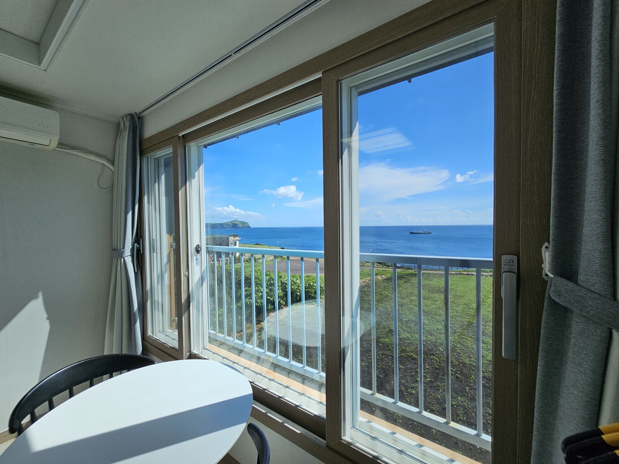 Ocean View Couple Room, 33 square meters | Free WiFi