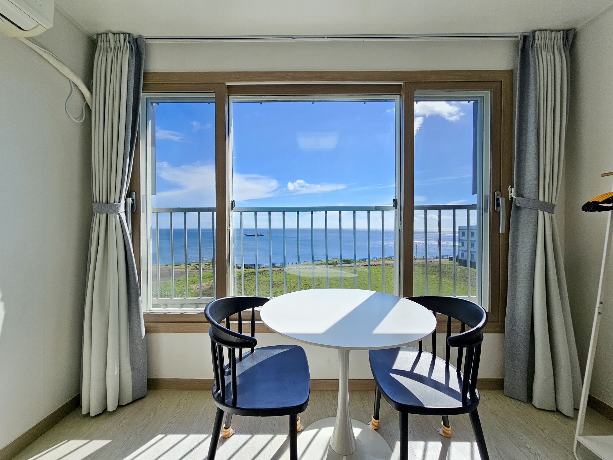 Ocean View Couple Room, 33 square meters | Free WiFi