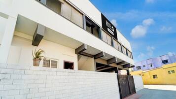 House | Bahagian luar