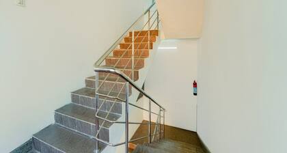 Hotel O Ramanuja Nagar Singanallur