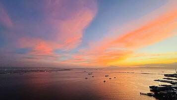 Exclusive Suite, Sea View | Free WiFi