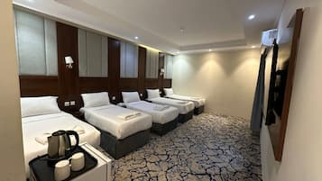 Minibaari, tallelokero huoneessa, äänieristys, ilmainen Wi-Fi