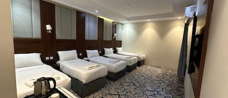 Minibar, coffre-fort, systĂšme dâinsonorisation, accĂšs au Wi-Fi (inclus)