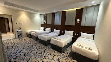 Minibar, coffres-forts dans les chambres, chambres insonorisées