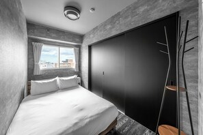 Iron/ironing board, free WiFi - J-STAR 901 (Sapporo)