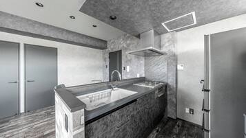 Fridge, microwave, stovetop, toaster