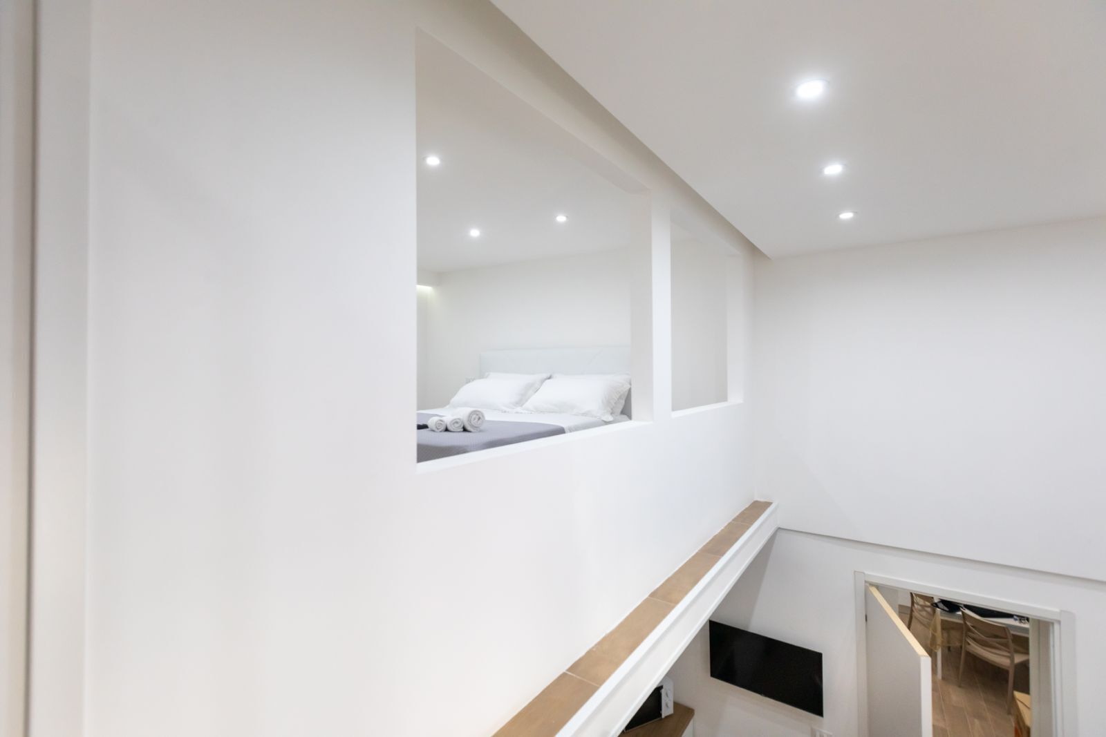 2 bedrooms, iron/ironing board, travel crib, free WiFi