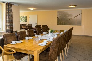Dining - Holiday apartment with 5 bedrooms (Erndtebrück-Birkelbach)