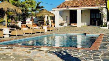 Piscina a l'aire lliure