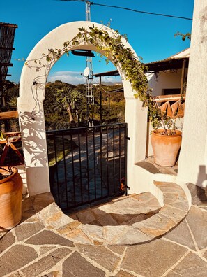 Property grounds - Finca Pozo de la Suerte Andalusian charm (Almayate)