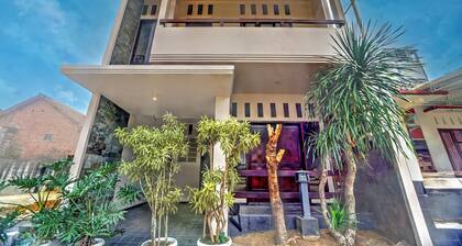 OYO 94769 Griya Djati Syariah 2