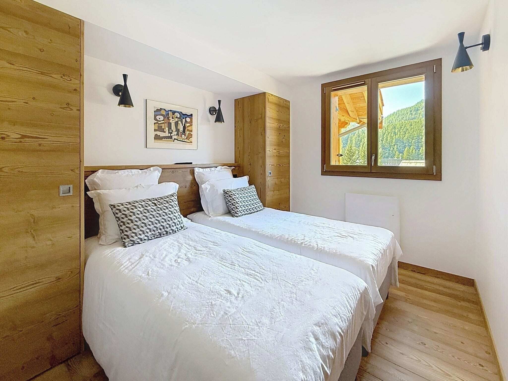 3 slaapkamers, een strijkplank/strijkijzer, beddengoed