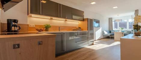 Frigorífic, forn, placa de cuina i rentaplats