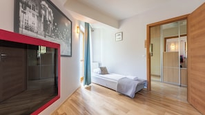 Apartment (11)