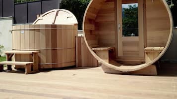 Heitur pottur utandyra