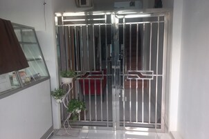 Entrada de la propiedad