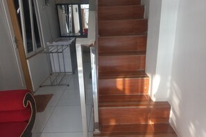 Lobby - OYO 94771 White House Arafah Syariah (Purwokerto)