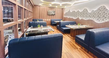 Hotel Mira Siwan