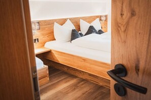 2 Schlafzimmer, Bügeleisen/Bügelbrett, Internetzugang, Bettwäsche