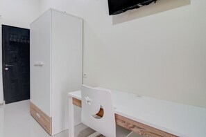 Quarto casal luxo | Escrivaninha, Wi-Fi de cortesia, roupa de cama