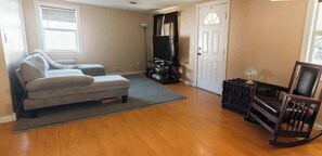 Unclassified image, 5 of 15, button