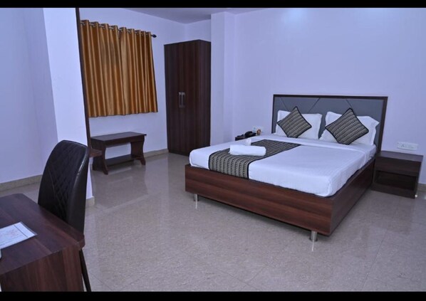 Accès au Wi-Fi (inclus), literie fournie