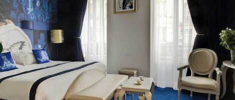 Internet, bed sheets