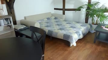 1 camera, ferro/asse da stiro, Wi-Fi, lenzuola