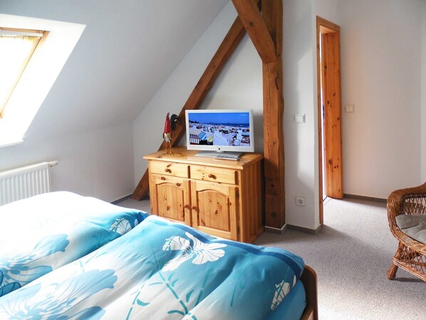 1 Schlafzimmer, Reisekinderbett, WLAN, Bettwäsche