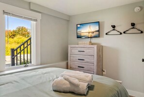 2 室のベッドルーム、アイロン / アイロン台、旅行用ベビーベッド、WiFi (無料)