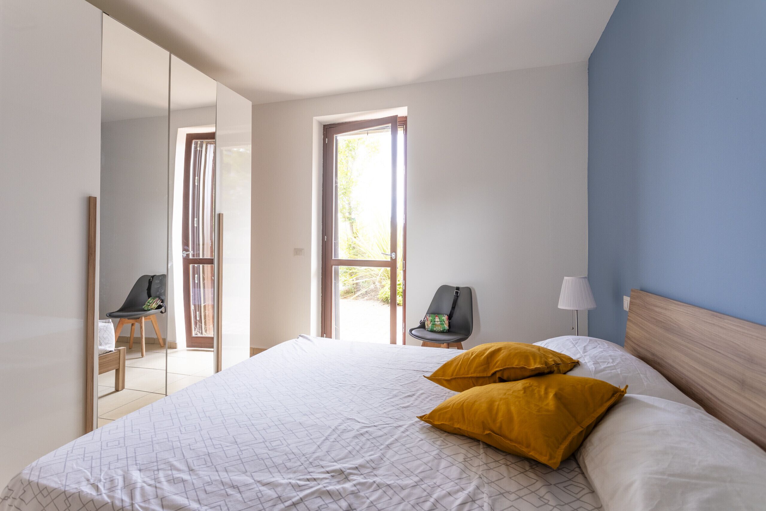 2 habitaciones, tabla de planchar con plancha y wifi gratis 