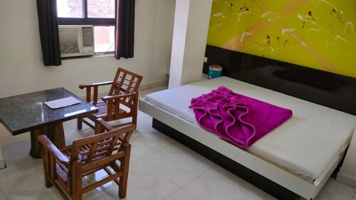 Hotel Moon Sky Ajmer Good Facility