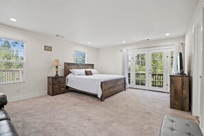 5 bedrooms, iron/ironing board, free WiFi, bed sheets - Forest Retreat w/ Decks, Game Room & Walk to Lake (Lake Arrowhead)