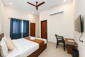 Deluxe Double Room | Free WiFi