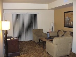 Smart TV, fireplace, video games, DVD player
