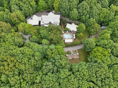 35 Acre Villa w/ Pool, Spa, Game Room & Gym + Near Golf Club | La Pearla Ranch